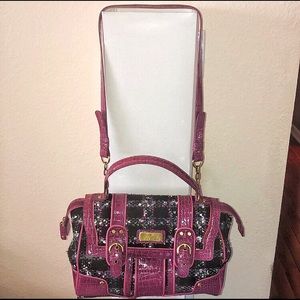 Rive Island crossbody messenger bag